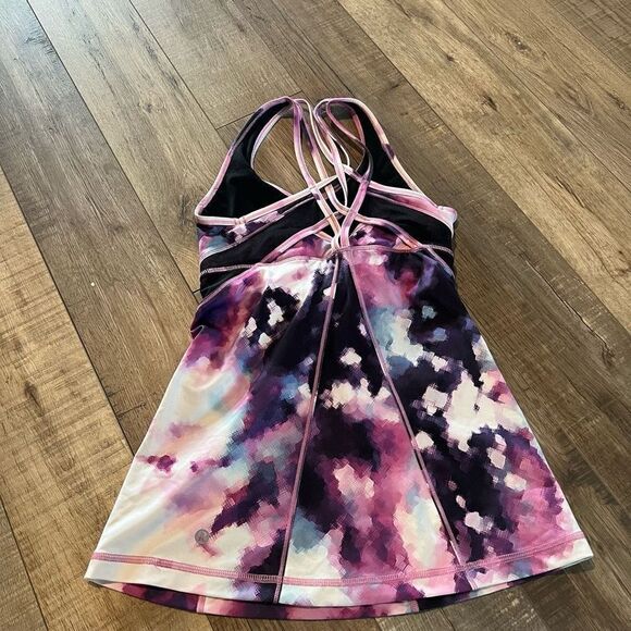 Lululemon Strap It Like It's Hot Tank size 4 - Picture 1 of 7